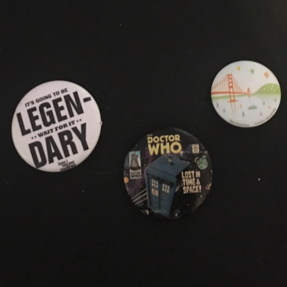 Doctor who vintage, HIMYM “legendary”, golden gate